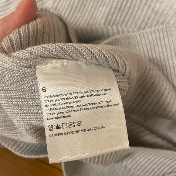 Lululemon Reversible Crossover Sweater - Picture 3 of 3